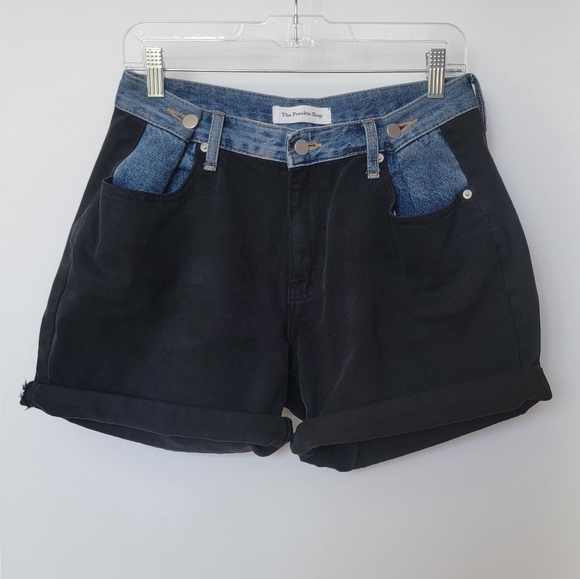 The Frankie Shop Pants - The Frankie Shop Hayla Contrast Denim Shorts